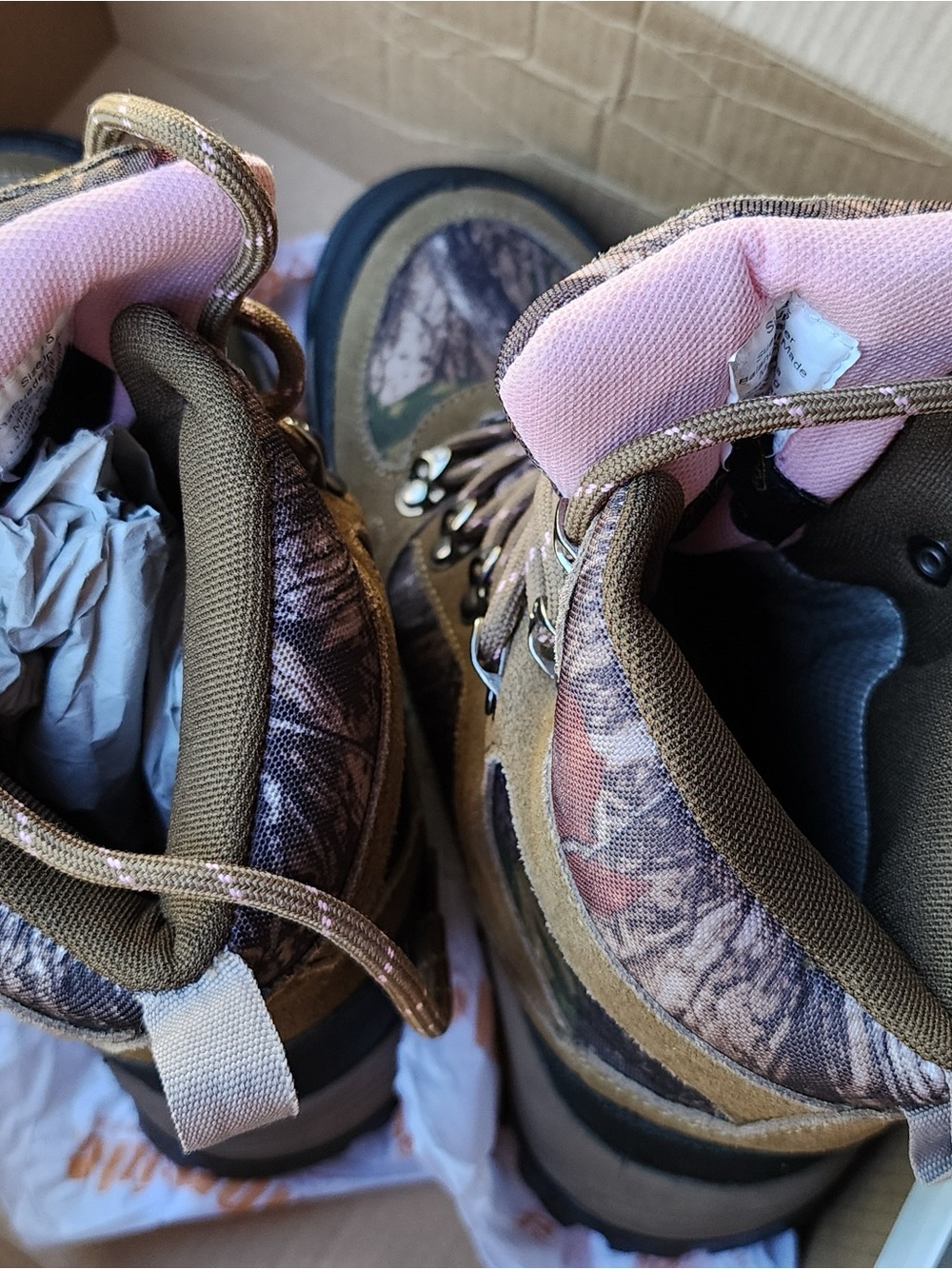 Northside Camouflage Hiking Booties with Pink Padded Collar
